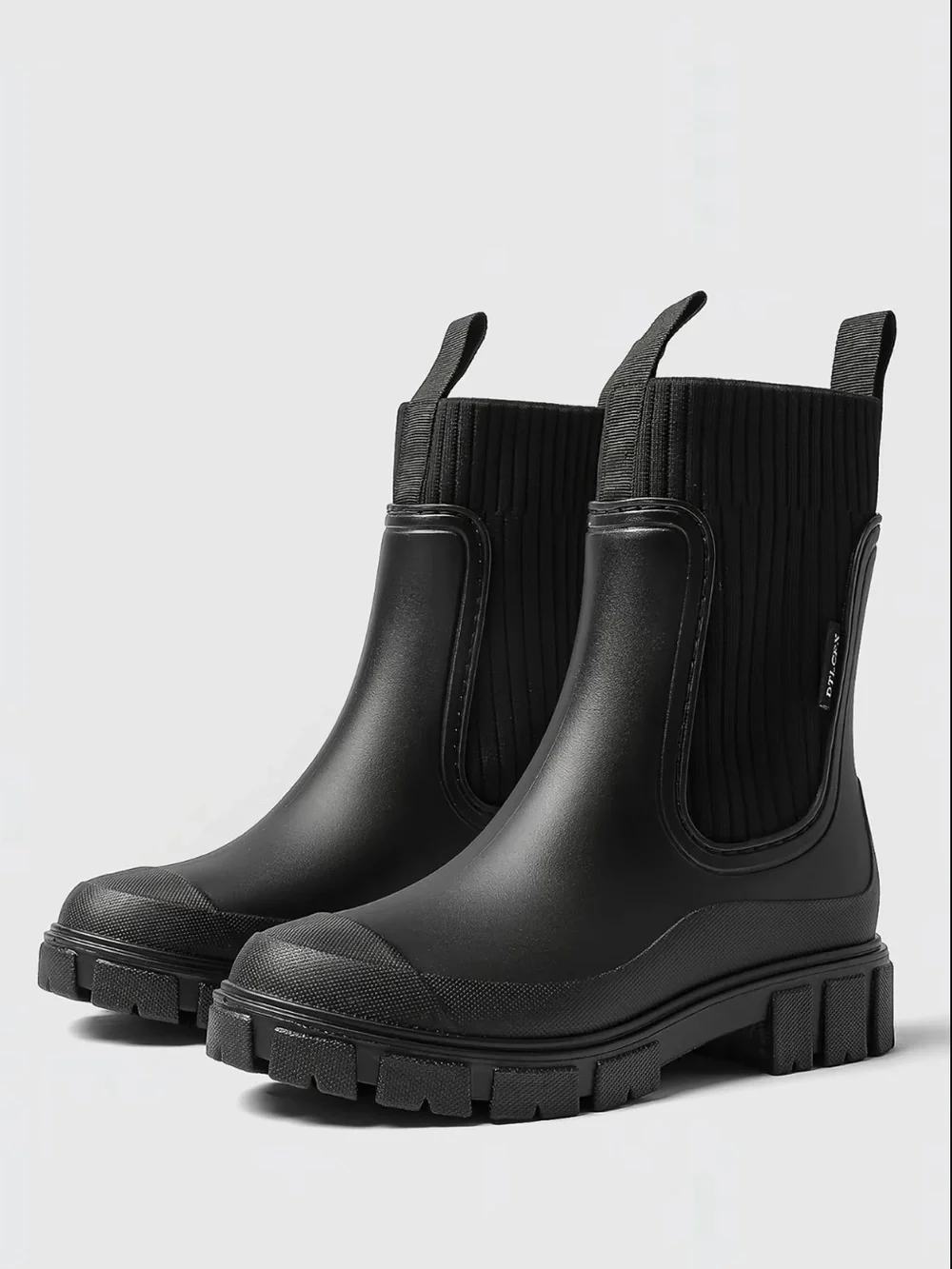 Women’s Black Chelsea Lug Rain Boots